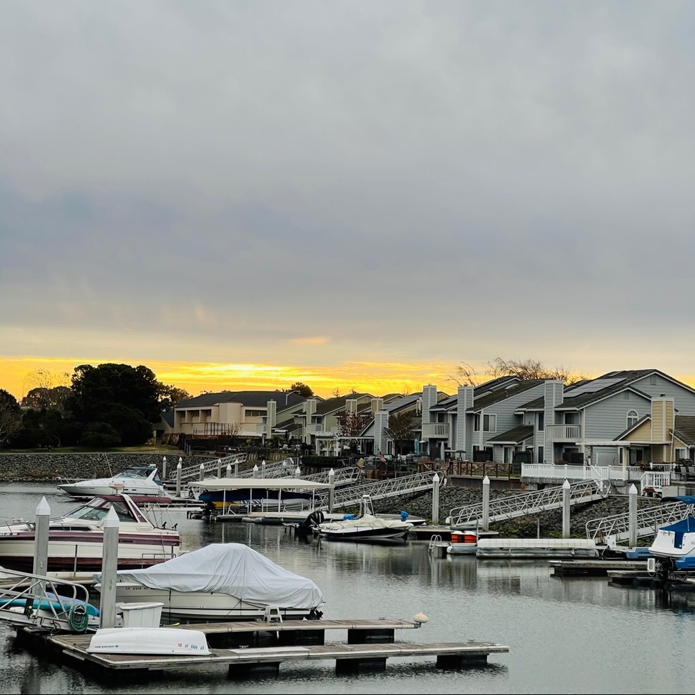 Meet your Posher, Sanawng